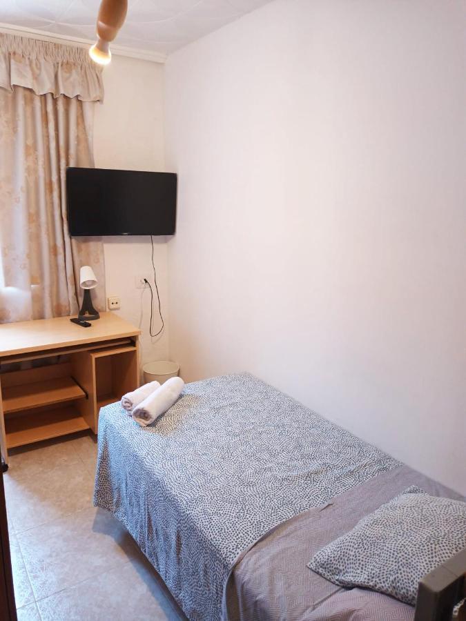 La Malvarrosa Beach Rooms In Shared Apartment 발렌시아 외부 사진