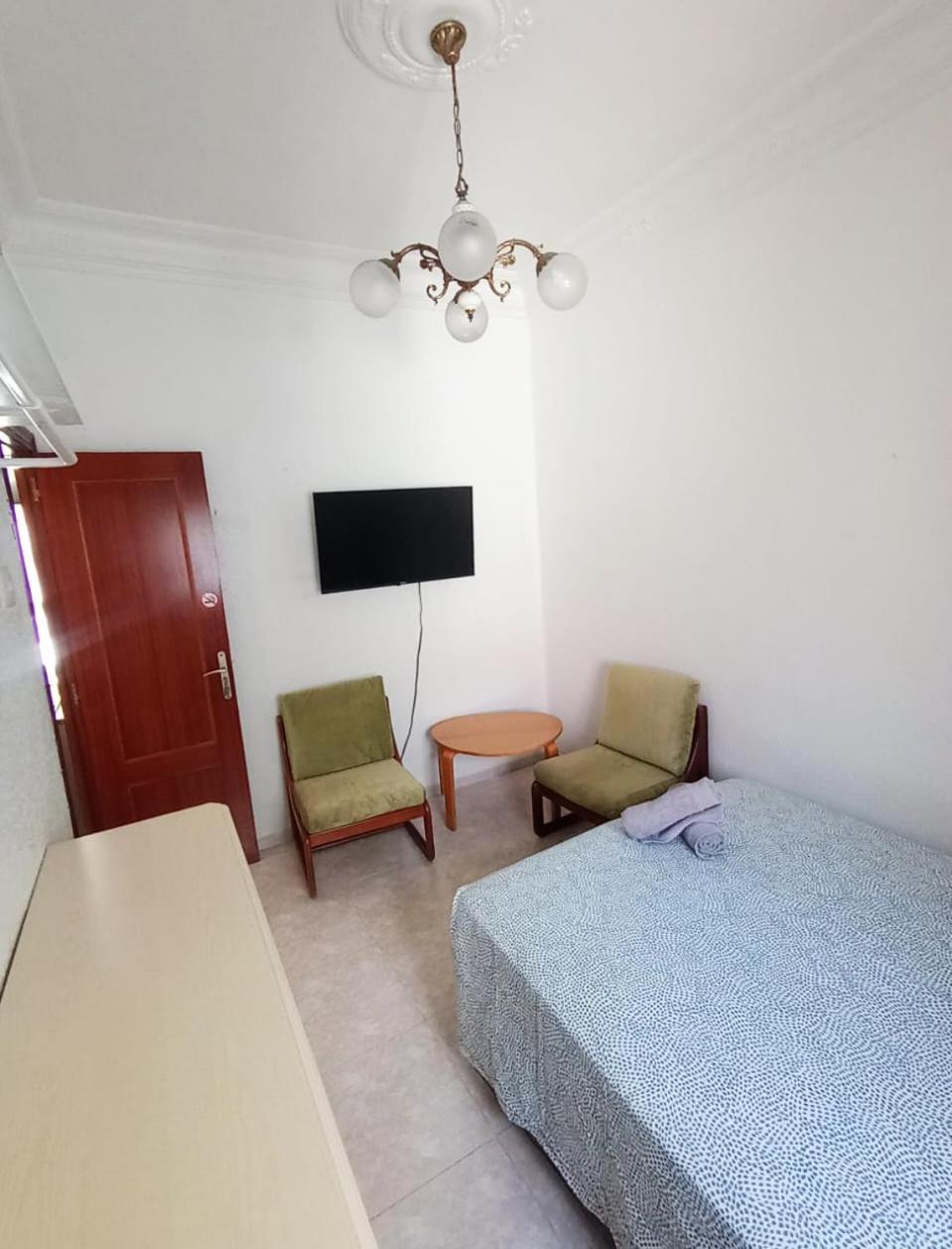 La Malvarrosa Beach Rooms In Shared Apartment 발렌시아 외부 사진